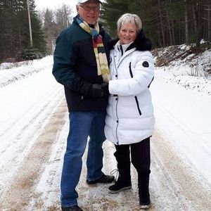 Meet your Posher, Claire